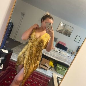 ✨ ASYMMETRICAL SNAKE PRINT DRESS ✨